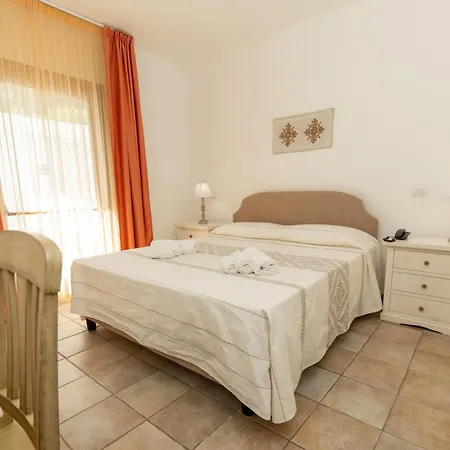 Hotell Gh Diana Santa Teresa Gallura