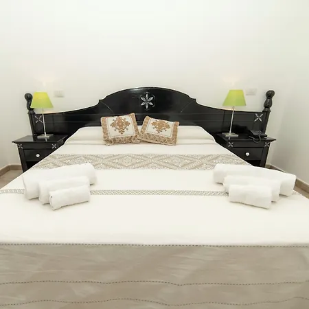 Gh Diana سانتا تيريزا غالّورا