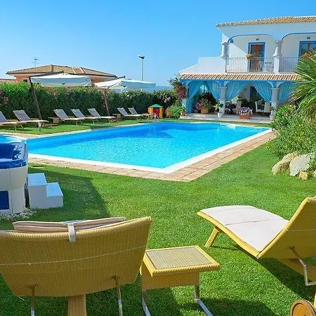 Gh Diana Hotell 4*